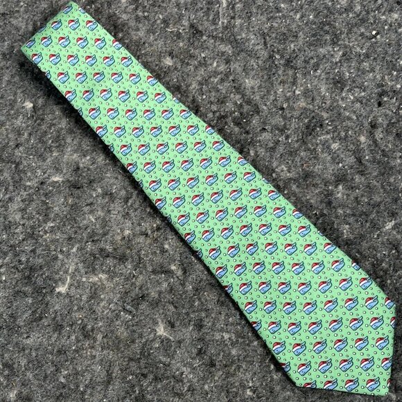 Vineyard Vines Boys / Short Mens Tie Light Green Santa Hat Whales Christmas ~51" - Picture 3 of 6